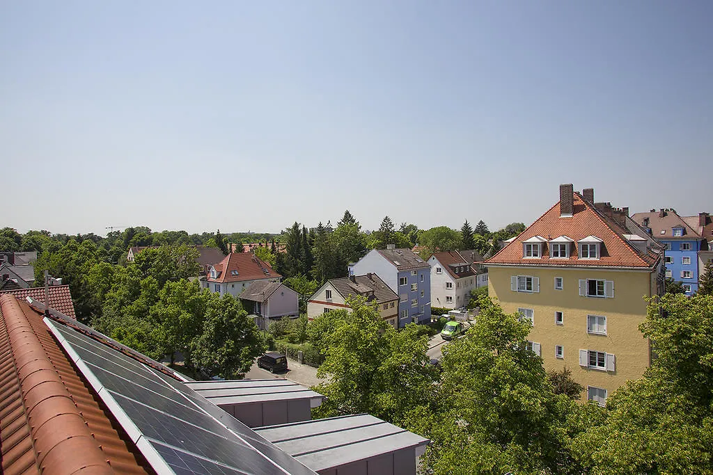 Hotel Kriemhild am Hirschgarten München