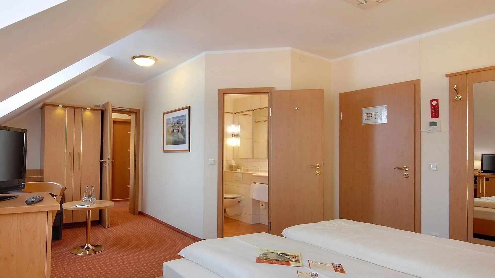 Hotel Kriemhild am Hirschgarten München