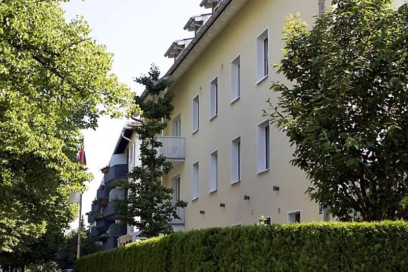 ***  Hotel Kriemhild am Hirschgarten München Deutschland