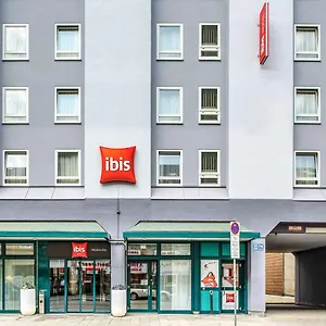 Ibis *** München